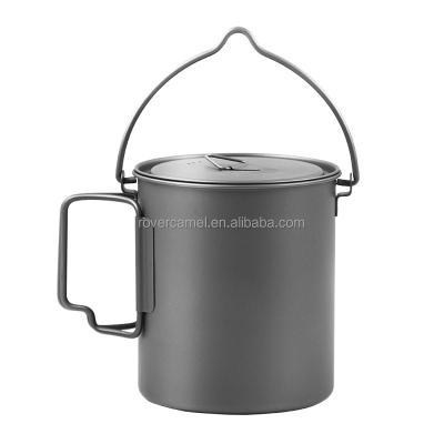 China Sustainable Titanium Coffee Mugs With Folding Handle Portable Hanging Pot 750ml for sale