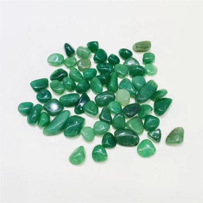 China Europe Loose Natural Rocks Crystal Quartz Tumbled Healing Gem Mineral Green Jade Tumbled Stone Crafts for sale