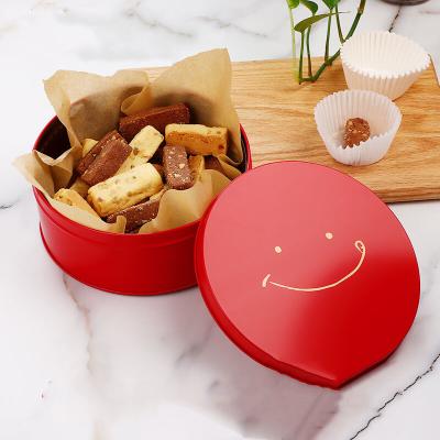 China Large Red Luxury Food Wedding Gift Candy Dessert Gift Metal Packaging Box en venta