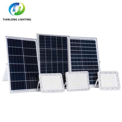 China Hot Sale Garden IP65 Waterproof SMD Aluminum Smart Floodlight 60w 100w 150w 250w Outdoor Solar Solar Flood Light for sale