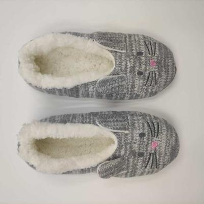 China Fashion\comfortable\warm ladies slipper socks with gray face animal melang for sale