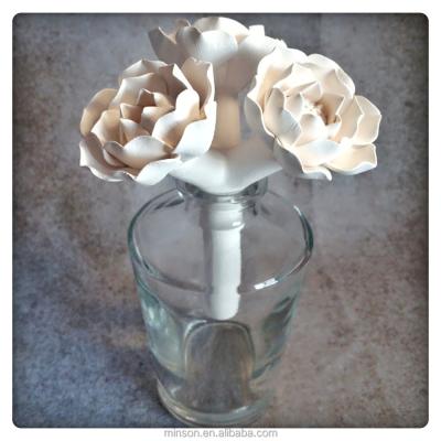 China Sustainable Ceramic Aroma Diffuser Glass Bottle Flower Flower Ceramic Perfume Diffusers for sale