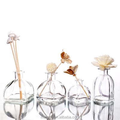 China Europe Sale Whole Clear Empty Tubular Reed Diffuser Glass Bottle Aroma Diffuser Decorative Tubular Diffuser for sale