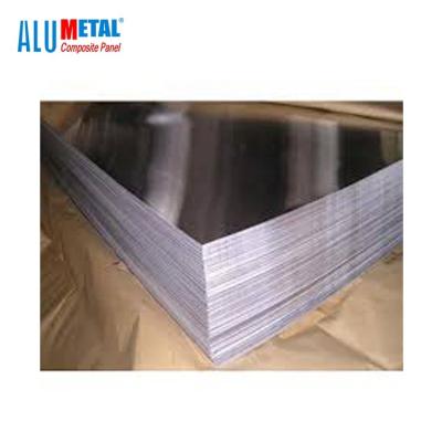 China 1220x2440mm profilierte Aluminiumwetterbeständigkeits-unzerbrechlichen Kern AA3003 des umhüllungs-Blatt-4mm zu verkaufen