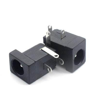 China DC Power Supply 3 PIN Jack Interface DC005 2.1mm Plug Needle Round Three-pin Female Plug DC Power Seat DC005 for sale