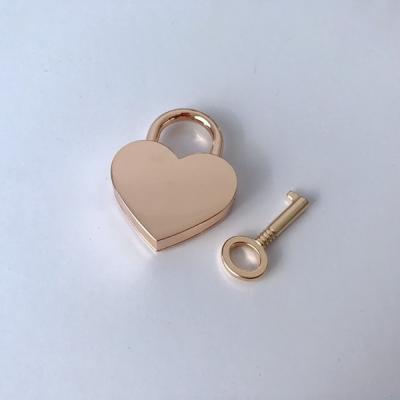 China Ivoduff Supply High Quality Rose Gold Heart Lock, Love Heart Padlock 30x39mm for sale