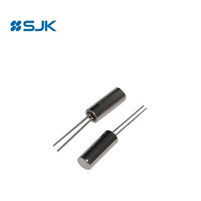 China 32.768KHz SJK Thru-Hole Crystal Unit 2*6mm or 3*8mm Tuning Fork Crystal for Industrial Te koop