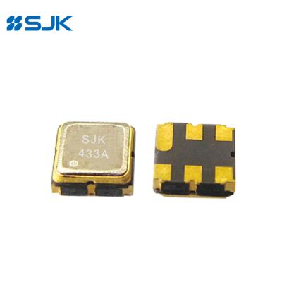 China SMD DCC6 SAW Resonator 3,8 X 3,8 mm für die SMT-Technologie zu verkaufen