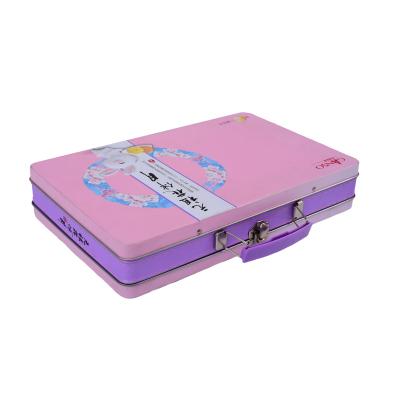 China Rectangular and High Capacity Recycled Materials Gift Tin with Handle Mooncake Custom Box for sale