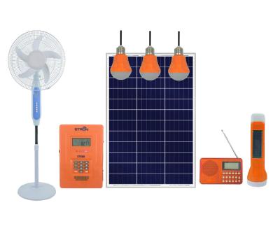 China Sonnenkollektor-System des Haus-60HZ, Wohnsonnenkollektor-System 12.8V LiFePO4 zu verkaufen