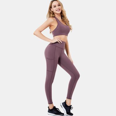 China New Gym Compression Sweatsuit Fabric Breathable Women Cycling Fitness High Rise Quick Dry Running Gaiters Wear Sets And Bra Set for sale