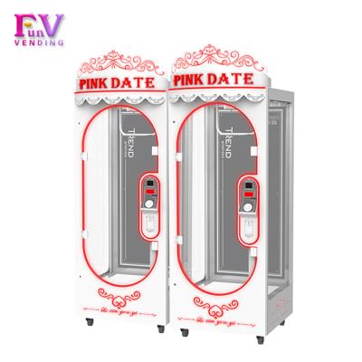 China Metals+Glass PINK DATE Cut Rope Game Machine Holding Price Indoor Toy Crane Claw Push Machine For Sale for sale