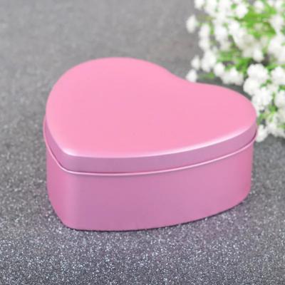 China Food Factory OEM Made Pink Color Heart Shaped Packaging Tin Box for sale