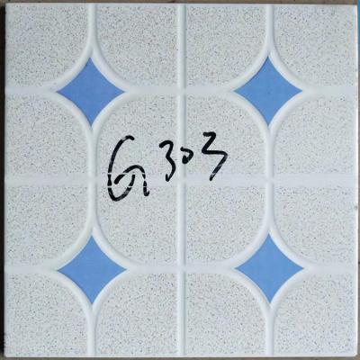 China Cheap Glazed Ceramic Kitchen Metallic Bathroom No-slip Tiles Flooring for sale