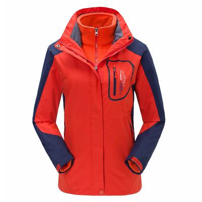 China Custom Logo Luxury Quilted Jackets Three-In-One Winter Mountaineering Warm Windproof Waterproof Outdoor Jacket Breathable for sale