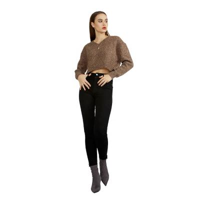 China Anti-wrinkle Autumn/Winter Comfortable Fashion Knitted Casual Long Sleeve Crop Top V-Neck Sweater Pullover Sweater For Women for sale