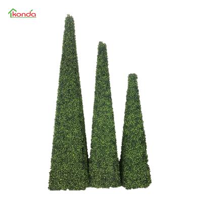 China UV Resistance Artificial Boxwood Topiary Tree Landscaping Evergreen Spiral Tree for Indoor Outdoor Decoration for sale