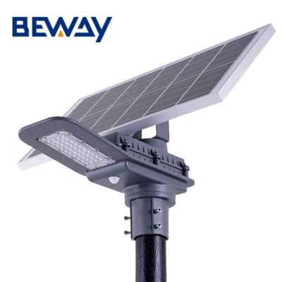 China ROAD 10w 15w 20w 30w 12v motion sensor solar led street light with Li-ion battery price list for sale