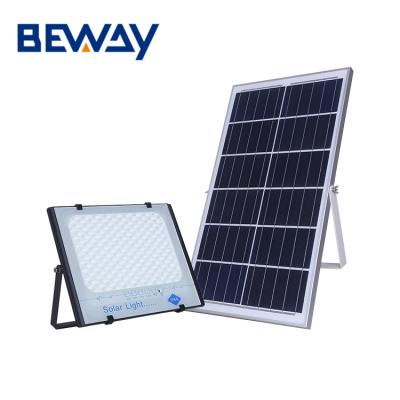 China Sports Stadiums Outdoor Waterproof IP66 Solar Panel 25w 40w 60w 100w 200w Poly Led Flood Light for sale