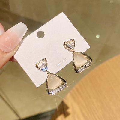 China ES003-86 S925 needle version temperament Korean silver CLASSIC atmosphere retro simple high-end simple earrings French wind earrings for sale