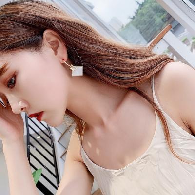 China ES003-96 S925 needle beauty CLASSIC silver high-end shell earrings Korean temperament exaggerated square shell earrings for sale