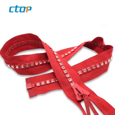 China Large Decorative Fancy Decorative Custom Plastic Diamond Teeth Zippers for Bags Zippers for Clothes Rhinestone Zipper for sale