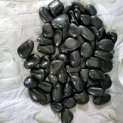 China Modern polished honed decorative cobblestones from black pebbles for sale