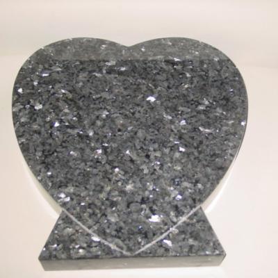 China Natural Wholesale Blue Mateiral Pearl Granite Headstone Headstone Heart Shaped for sale