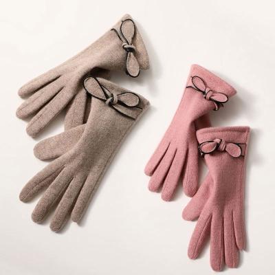 China Simply 2021 New Fashion Ladies Winter Woolen Warm Gloves For Women for sale