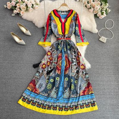 China Plus Size Women's Dresses Spring Autumn Floral Print Women's V-Neckline Maxi Dress Apparel Bohemian Dress Long Sleeve for sale