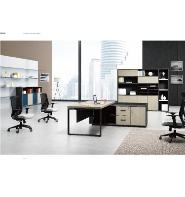 China 2021 Shenzhen Office Modern Executive Office Desk With Best Quality Office Chair for sale