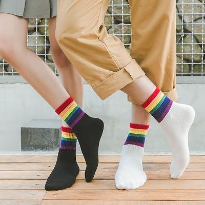 China 20 spring new cotton men's and women's hot striped Japanese color couple socks rainbow mid-tube thongs sports socks wholesale for sale