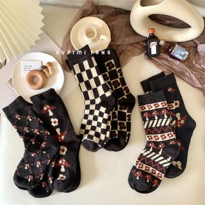 China Fashional Adult Cotton Sock Mushroom Dark Female Ladies Plaid Personality Socks Wool Mid Summer Product Spring And Coffee Color Tube Socks Warm And Thick for sale