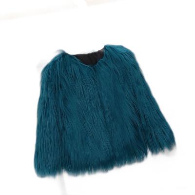 China Anti-Wrinkle Winter Warm Faux Fur Coats For Women All Size Short Outer Wear Lady Coat for sale