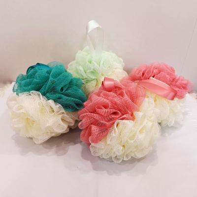 China Eco-friendly Two Tone Color Mesh Shower Sponge Bath Blast Bath Ball Super Soft Bath Sponge for sale