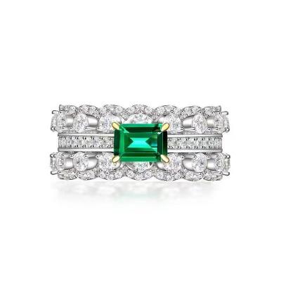 China High End Women Engagement Ring Jewelry Diamond Ring Green Hyperbola Series Ring for sale