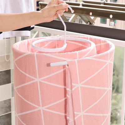 China This is applicable to a wide range of customers hot selling metal quilt sheet mosquito net towel rounding display hanger for sale