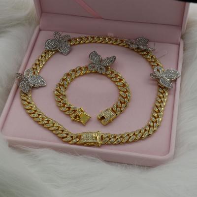 China Butterfly Crystal Diamond Jewelry Set Dropshipping Butterfly Diamond Hiphop Bracelet and Butterfly Necklace for Women for sale