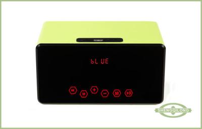 Chine L'orateur en bois portatif de Bluetooth avec le tuner de PLL FM, 0,9 avancent le grand affichage à LED (S7600) à vendre