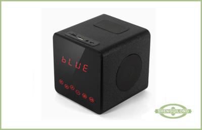 China Orador de madeira portátil de rádio de PLL FM com Bluetooth e exposição de diodo emissor de luz (S7200) à venda