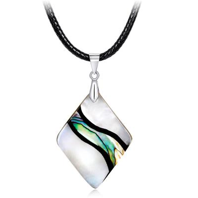 China BINSHUO Boutique Necklace 2021 Fashion Natural Alloy Abalone Shell Pendant Luxury Necklace Women for sale