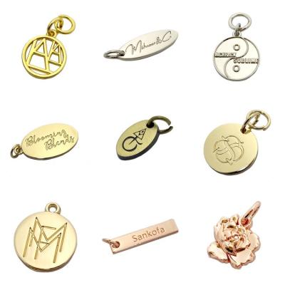 China Oil Covered To Prevent Fade Antioxidant Bracelet Charm Custom Gold Logo Engraved Stamped Silver Jewelry charm tag for pendant for sale