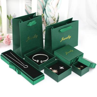 China Vintage Ready To Ship Low MOQ Case Earring Ring Necklace Gift Packaging Box Custom Logo Dark Green Paper Jewelry With Bow Decoration for sale