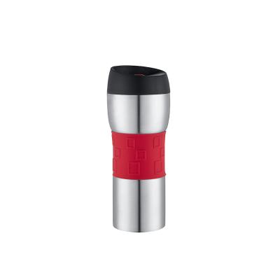 China 2020 Viable New Design Stainless Steel Double Wall Travel Mug With Apron Curve Shape Automatic Cup 420ml for sale