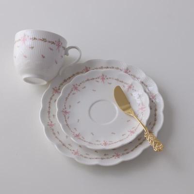 China Wholesale Nordic Simple Viable Serving Vintage Porcelain Design Side Flower Restaurant Style Ceramic Dish for sale