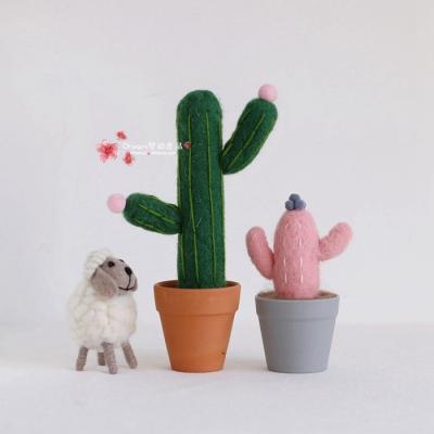 China Art Deco Cactus Creative Home Furnishings Little Girl Ornaments Room Interior Decorations Pink Love Gift for sale