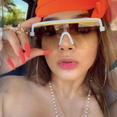 China Fashion Sunglasses 2077 Big Shades Sunglasses Latest Vintage Stylish Custom Made Adjust Frame Sunglasses 2022 for sale