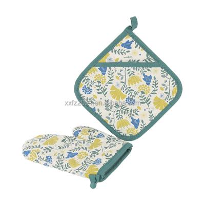 China Durable Customized Printed Oven Mitt And Pot Holder With Pocket Oven Mitt Wholesale Microwave for sale