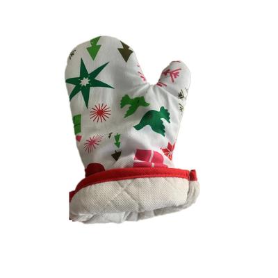 China New Products Durable Muti-function Heat Resistantchristmas Custom Made Cotton Oven Mitts for sale