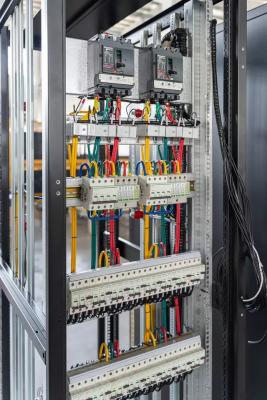 China Server-Kabinett 48V des Data Center PDU-Stromverteiler-22U zu verkaufen